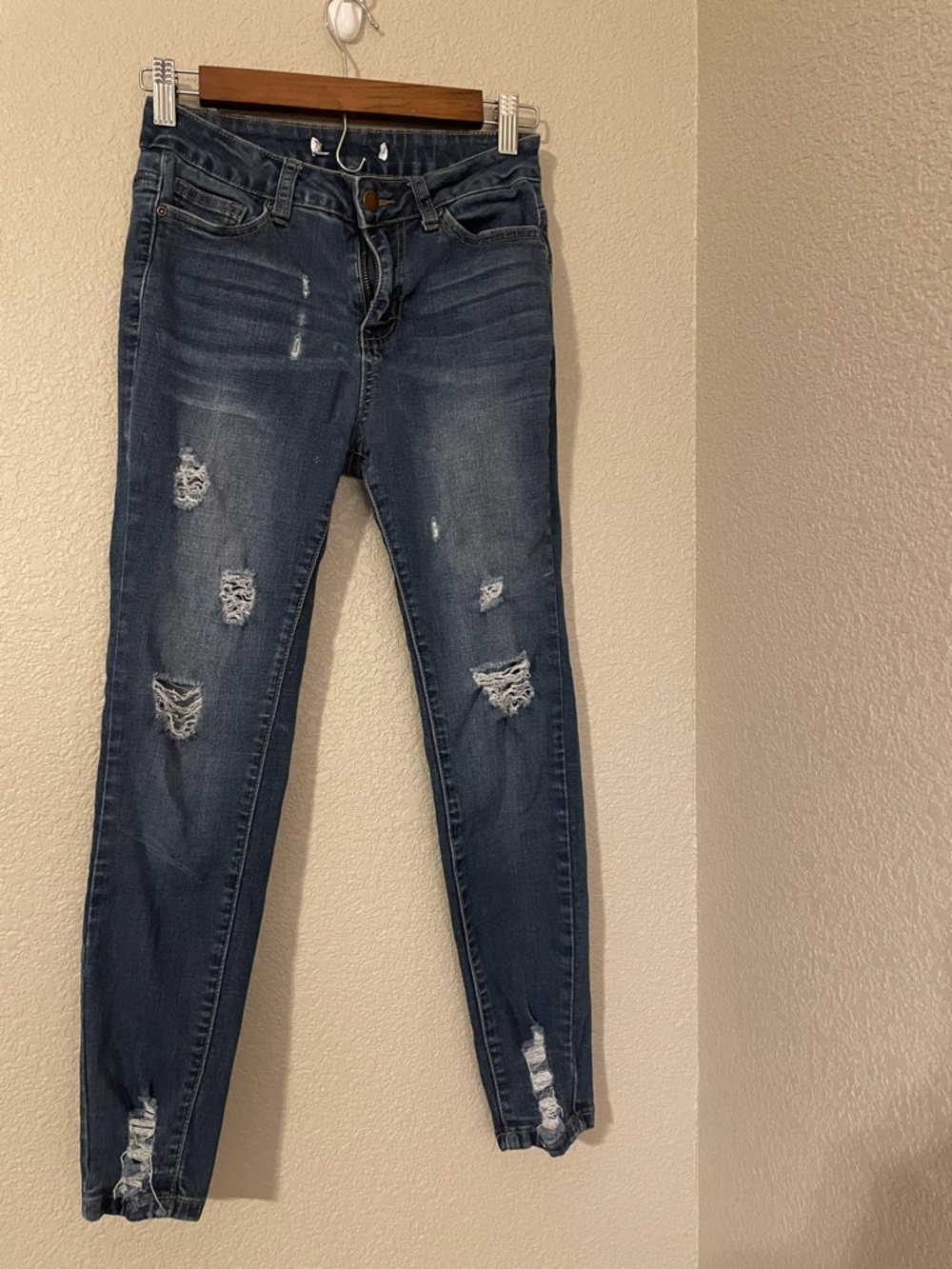 ENCORE Distressed Dark Blue Women's Skinny Jeans
